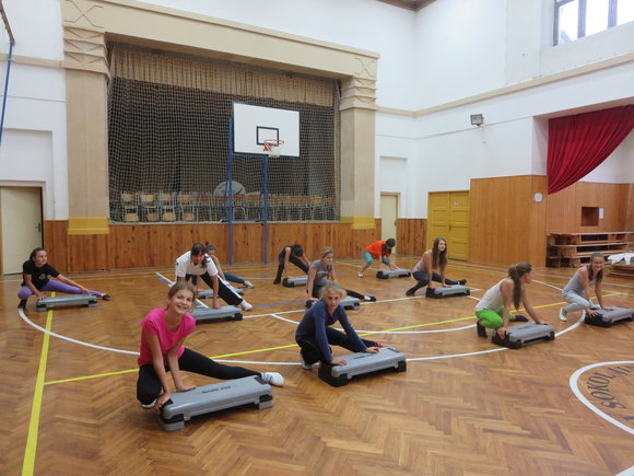 Cvičení Starší žákyně