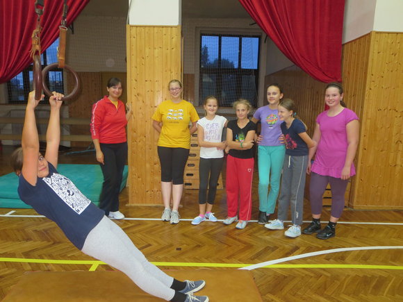 Cvičení Starší žákyně