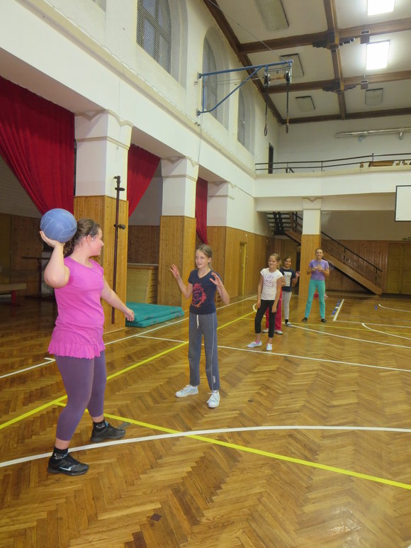 Cvičení Starší žákyně