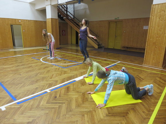 Cvičení Starší žákyně